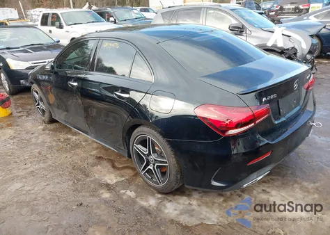 2020 Mercedes-Benz A 220 4Matic из США, поврежденный, VIN W1K3G4FB6LJ198855